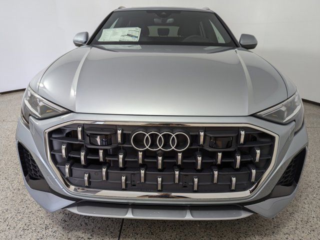 2024 Audi Q8 Prestige