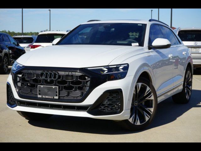 2024 Audi Q8 Prestige