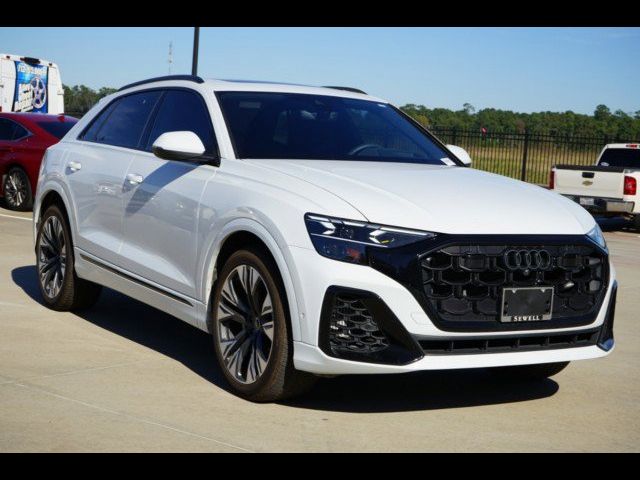 2024 Audi Q8 Prestige