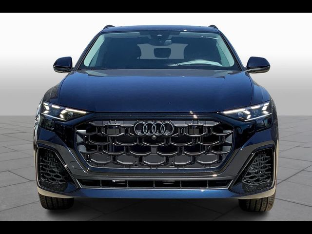 2024 Audi Q8 Prestige