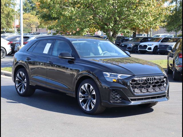 2024 Audi Q8 Prestige