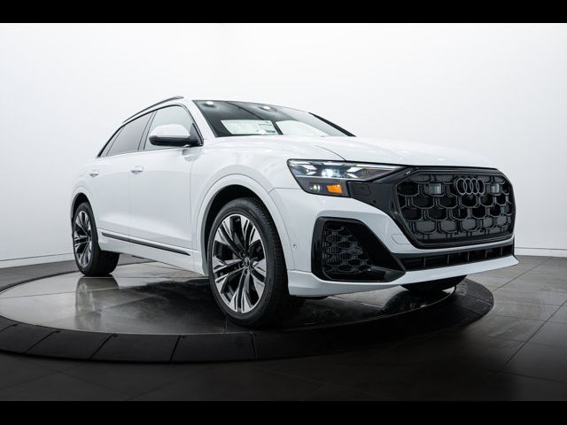 2024 Audi Q8 Prestige