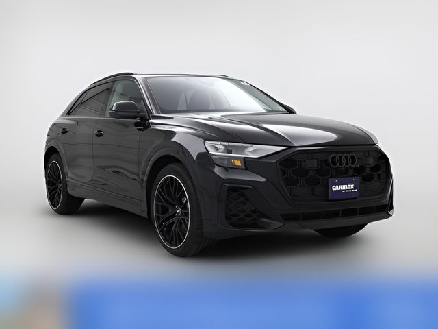 2024 Audi Q8 Prestige