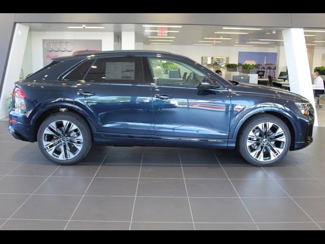 2024 Audi Q8 Prestige