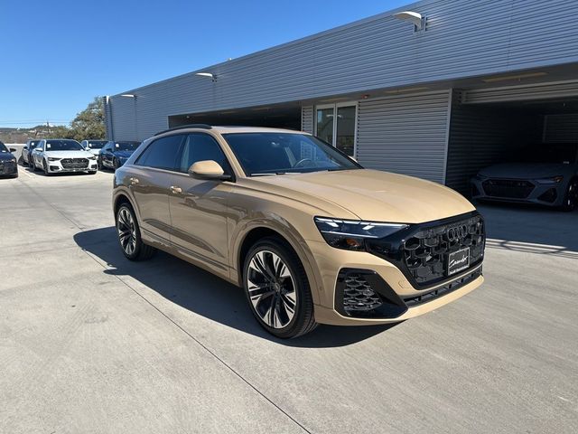 2024 Audi Q8 Premium Plus