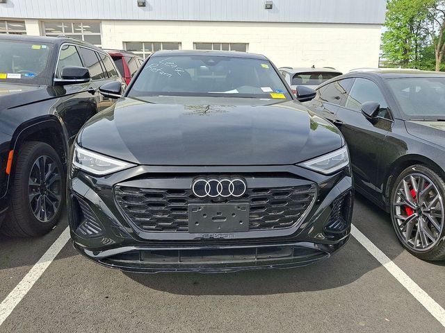 2024 Audi Q8 e-tron Sportback S line Premium Plus