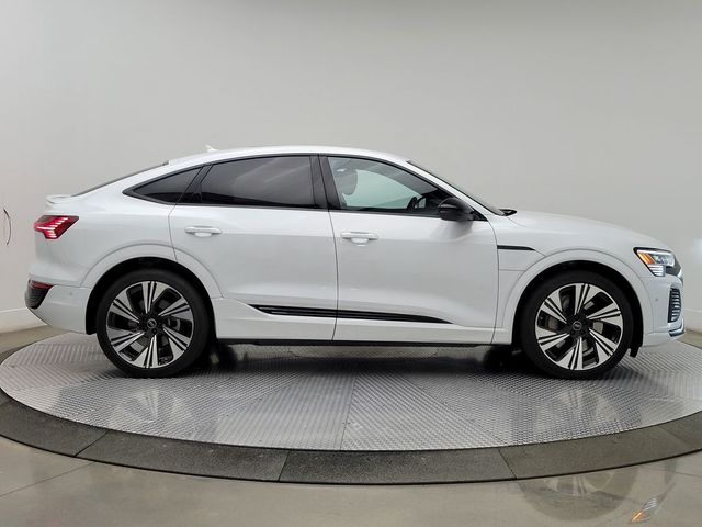 2024 Audi Q8 e-tron Sportback S line Prestige