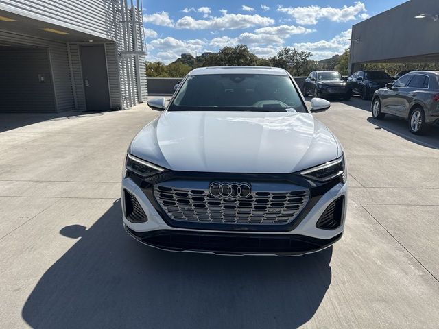 2024 Audi Q8 e-tron Sportback S line Prestige