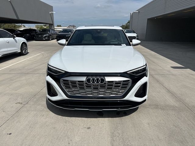 2024 Audi Q8 e-tron Sportback S line Prestige