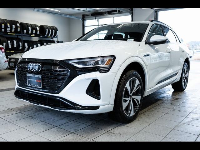 2024 Audi Q8 e-tron Premium