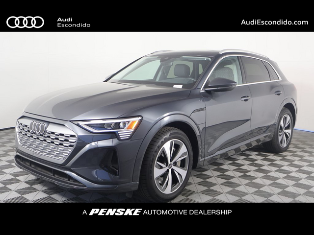 2024 Audi Q8 e-tron Premium