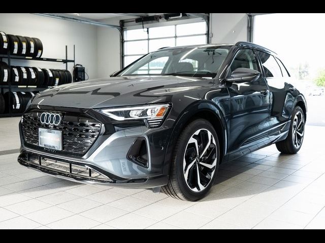 2024 Audi Q8 e-tron Premium Plus