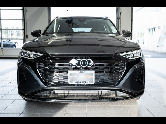 2024 Audi Q8 e-tron Premium Plus