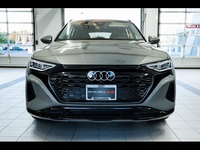 2024 Audi Q8 e-tron Premium Plus