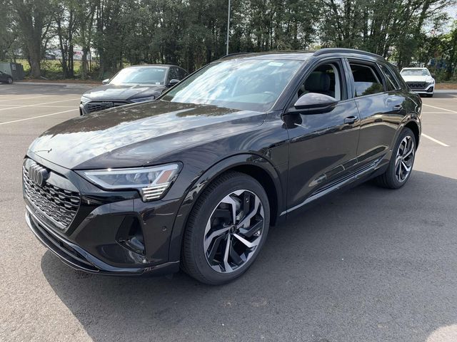 2024 Audi Q8 e-tron Premium Plus