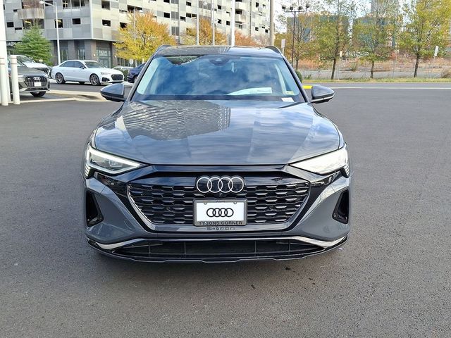 2024 Audi Q8 e-tron Premium Plus