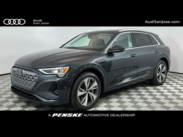 2024 Audi Q8 e-tron Premium Plus