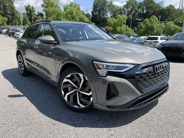 2024 Audi Q8 e-tron Premium Plus