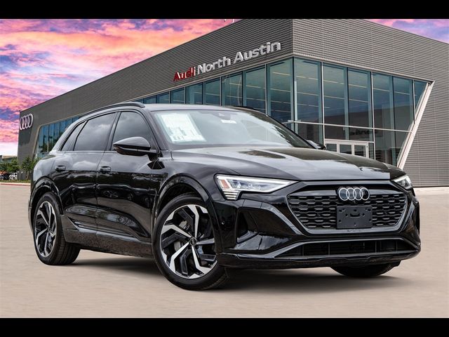 2024 Audi Q8 e-tron Premium Plus