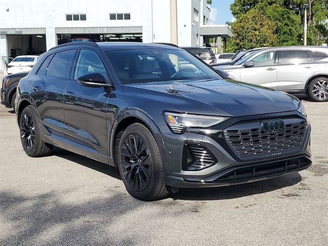 2024 Audi Q8 e-tron Prestige