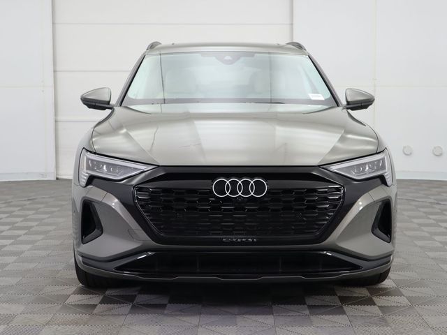 2024 Audi Q8 e-tron Prestige