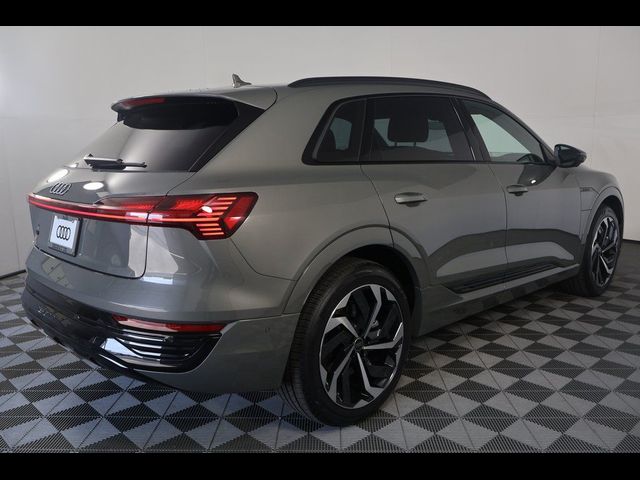 2024 Audi Q8 e-tron Prestige