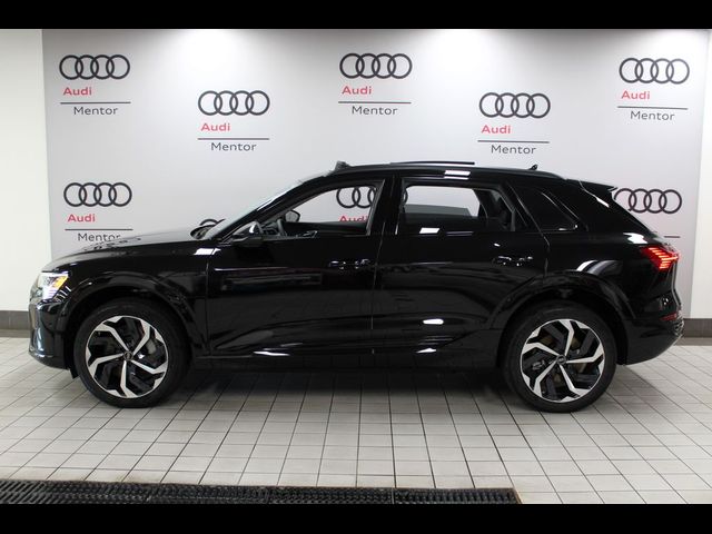 2024 Audi Q8 e-tron Prestige