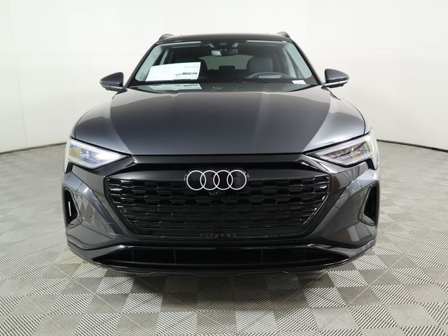 2024 Audi Q8 e-tron Prestige