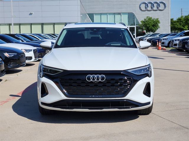 2024 Audi Q8 e-tron Prestige