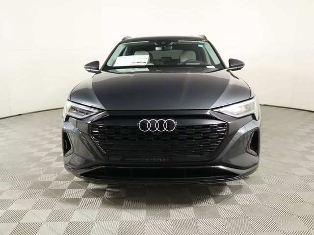 2024 Audi Q8 e-tron Prestige