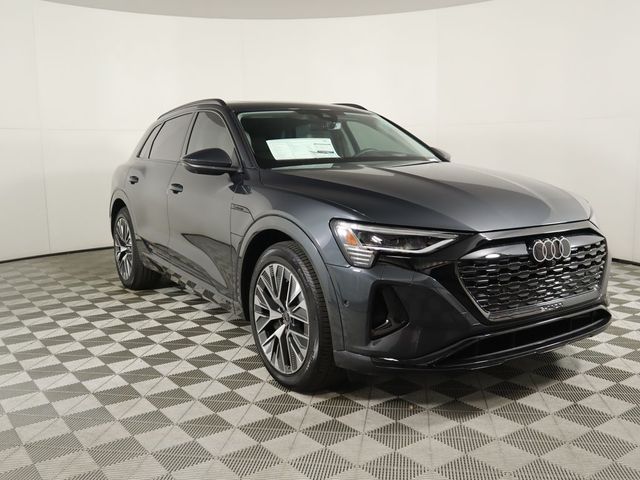 2024 Audi Q8 e-tron Prestige