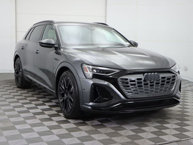 2024 Audi Q8 e-tron Prestige