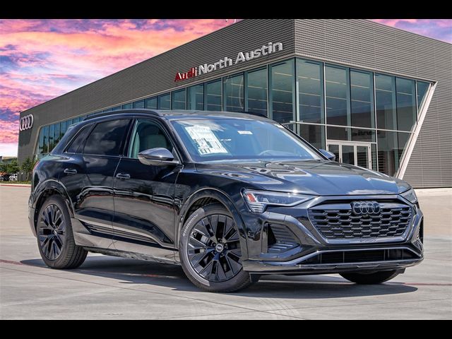 2024 Audi Q8 e-tron Prestige