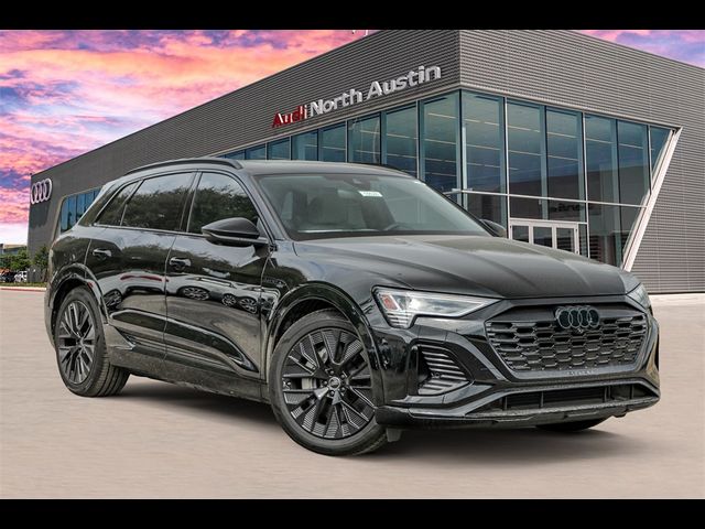 2024 Audi Q8 e-tron Prestige