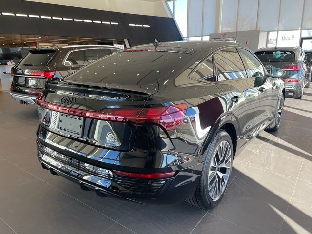 2024 Audi Q8 e-tron Sportback S line Premium Plus