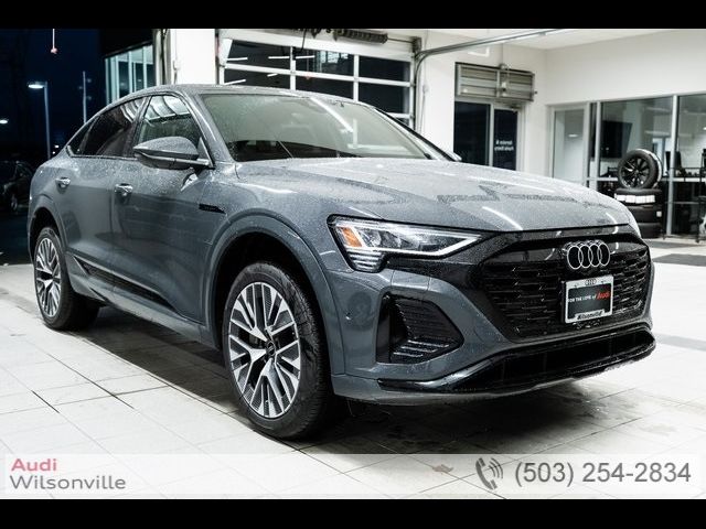 2024 Audi Q8 e-tron Sportback S line Premium Plus