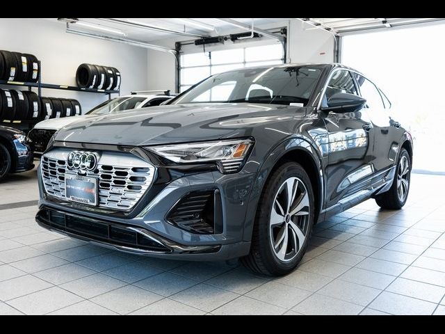 2024 Audi Q8 e-tron Sportback S line Prestige