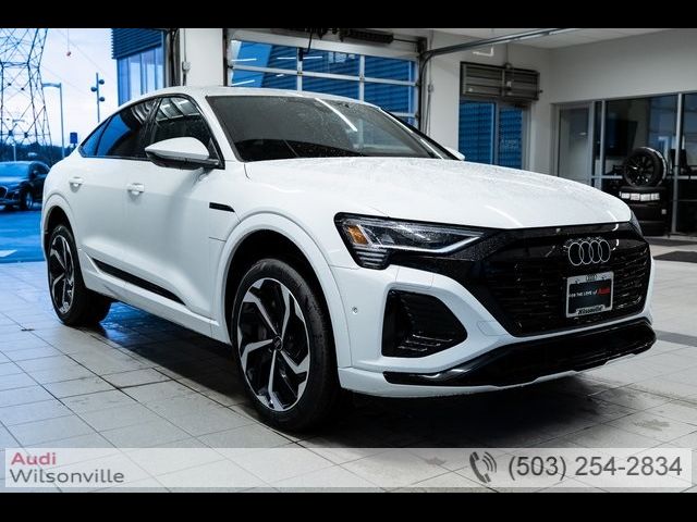 2024 Audi Q8 e-tron Sportback S line Prestige