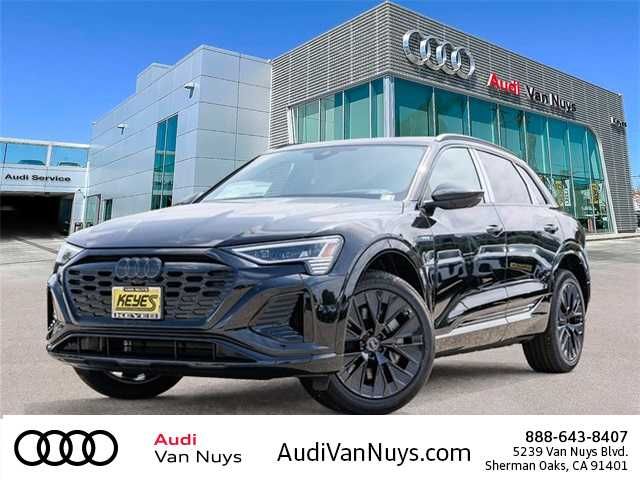 2024 Audi Q8 e-tron Prestige