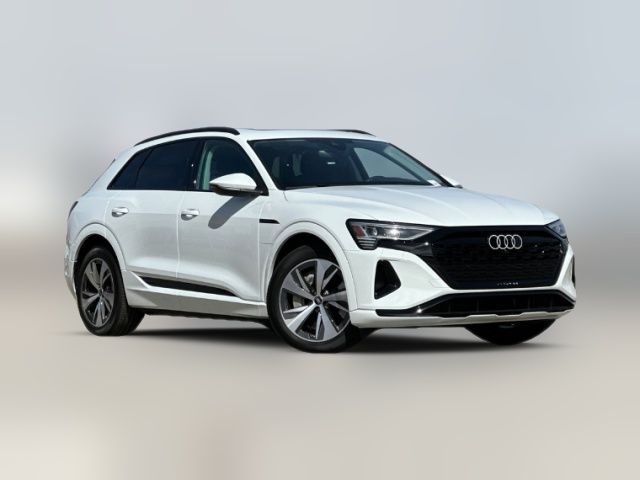 2024 Audi Q8 e-tron Premium