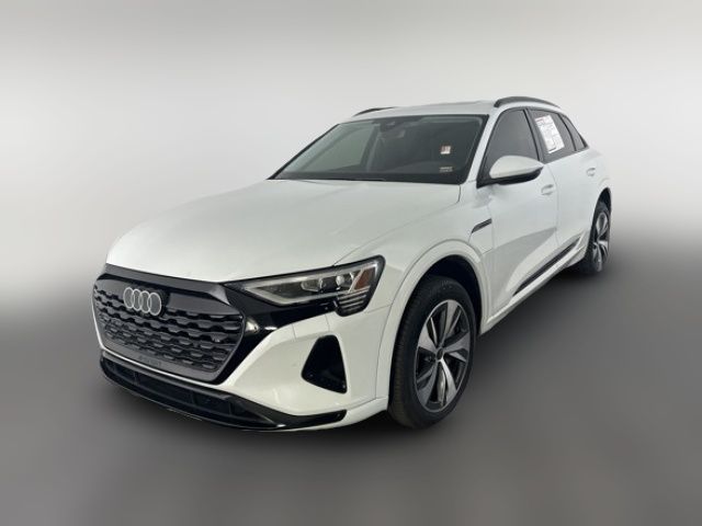 2024 Audi Q8 e-tron Premium