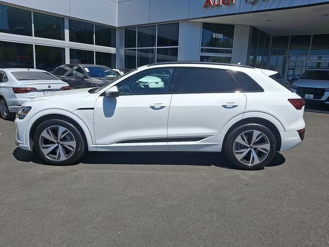 2024 Audi Q8 e-tron Premium