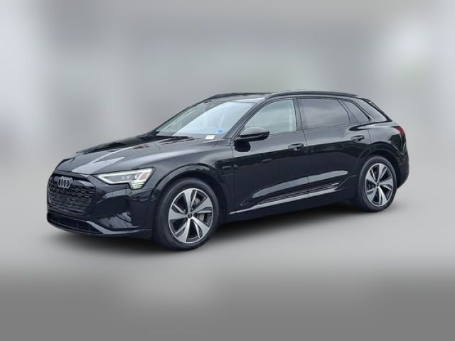 2024 Audi Q8 e-tron Premium