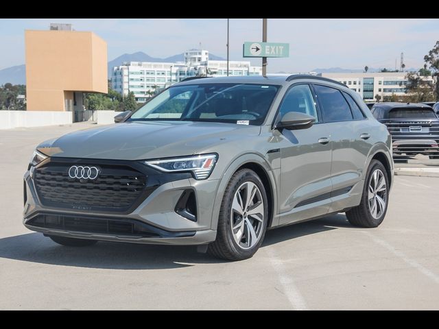 2024 Audi Q8 e-tron Premium