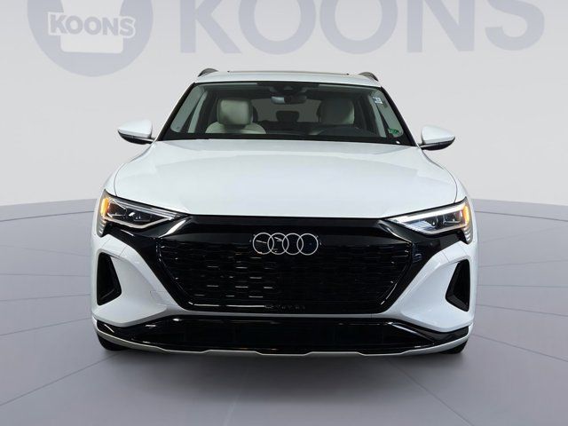 2024 Audi Q8 e-tron Premium