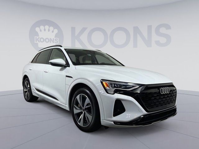 2024 Audi Q8 e-tron Premium
