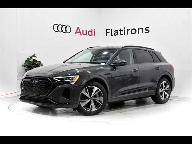 2024 Audi Q8 e-tron Premium