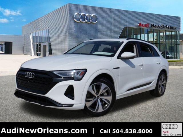 2024 Audi Q8 e-tron Premium