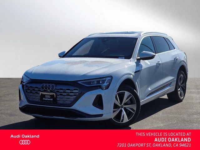 2024 Audi Q8 e-tron Premium