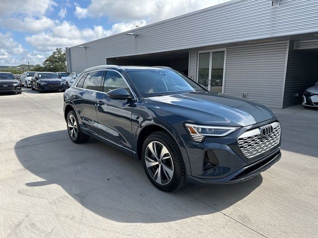 2024 Audi Q8 e-tron Premium